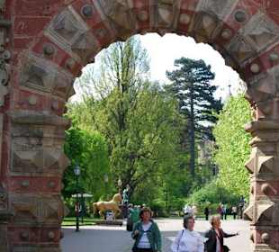 Der Eingang zum Schlossgarten