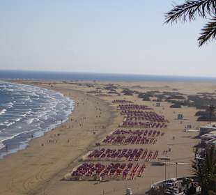 Blick von Playa del Ingles auf die Dünen