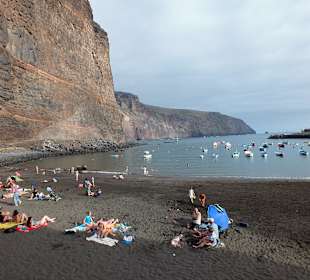 Strand am Ende des Ortes ca.600 m