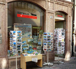 Außenansicht der Südtiroler Buchhandlung