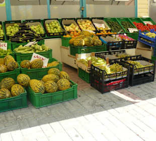 Miejscowy targ z owocami