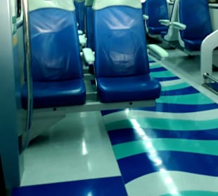 Goldklasse selten leer, sonst rappelvoll