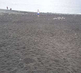 Schwarzer Strand in Ajuy
