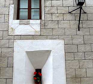 Fenster und frühere Schießscharte