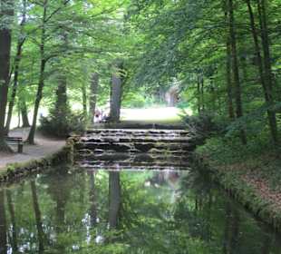 Auf dem Weg zur unteren Grotte