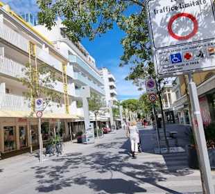 Geschäfte über Geschäfte