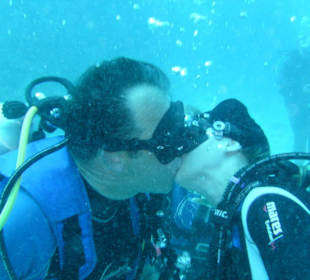 Hochzeitsantrag unter Wasser