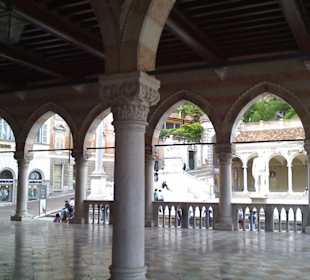 Piazza l´Maggio