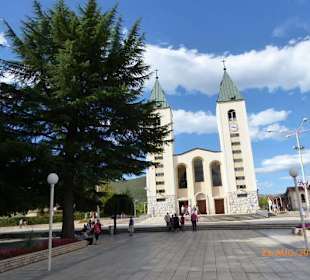 Blick auf die Kirche