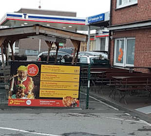 Man kann auch draußen sitzen