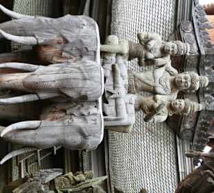 Figur im Außenbereich