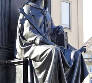 Impressionen vom Denkmal König Friedrich August II