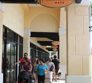 Sawgrass Mills Colonnade