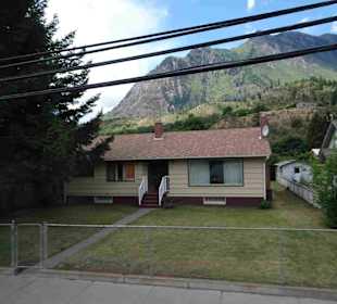 Shannon Falls Provincial Park