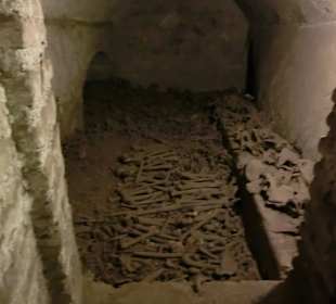 In den Katakomben von Lima