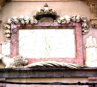 An den Häusern wunderbar