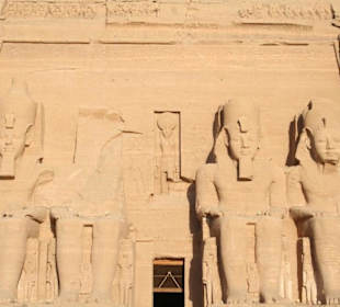 Abu Simbel, großer Tempel von Abu Simbel