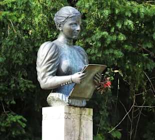 Denkmal für Magdalene Pauli in Knoops Park