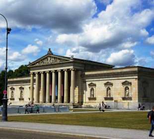 Rechter Teil der Glyptothek