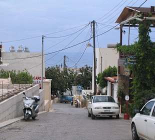 Straße und Blick Richtung Chersonissos