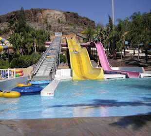 Rutschen im Aqualand