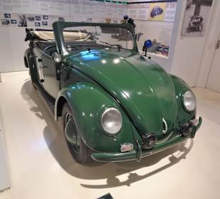 Rundgang durch das Automuseum Prototyp