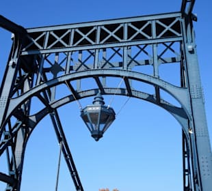 Impressionen von der Kaiser-Wilhelm-Brücke