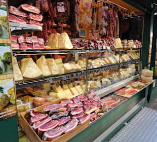 Rundgang über den Obstmarkt Bozen