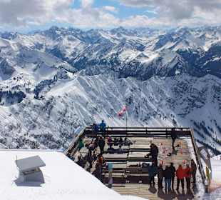 Tagesausflug aufs sonnige Nebelhorn