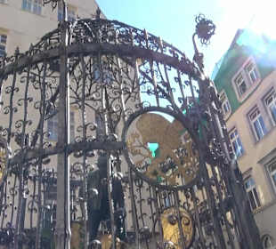Hans-im-Glück-Brunnen