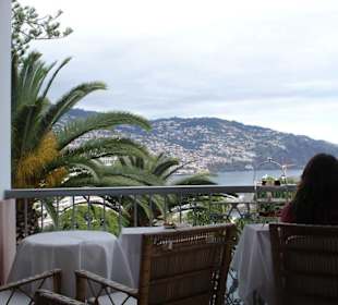 Blick von der Terrasse des Reids Palace Hotel