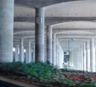 Unter der Star und Landebahn