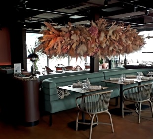 Jil Rooftop Drink&Dine