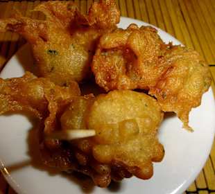 Accras als Gruß aus der Küche