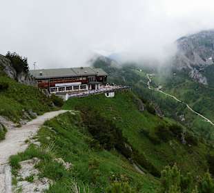 Bergstation Jenner im Nebel