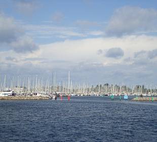 Yachthafen vom Ausflugsschiff aus fotografiert