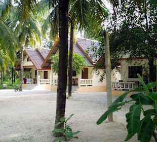 Bungalows bei Restaurant