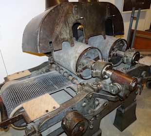 Schleifmaschine für Schiefertafeln