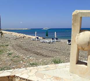 Weg zum Hafen in Latchi