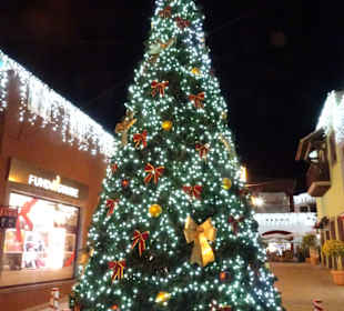 Centro Comercial El Campanario