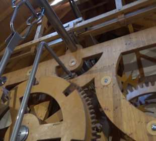 Weltgrößte Kuckucksuhr