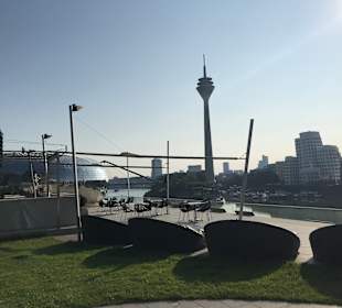 Uferpromenade Düsseldorf