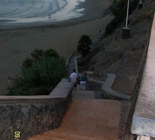 Blick am Abend herunter zum Strand