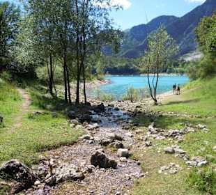 Tenno-See 3-4km oberhalb vom Hotel Agritur Acetaia Gourmet &