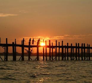 Sonnenuntergang bei der U-Bein-Bridge