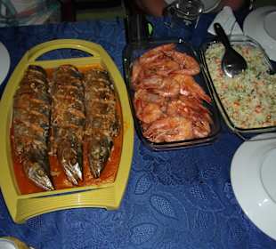 Lecker Essen bei Rohan´s Familie