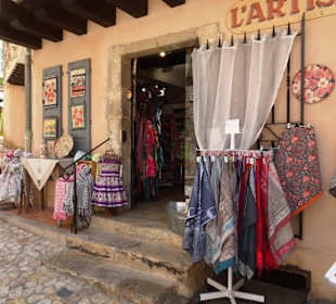 Spaziergang durch Moustiers-Sainte-Marie 