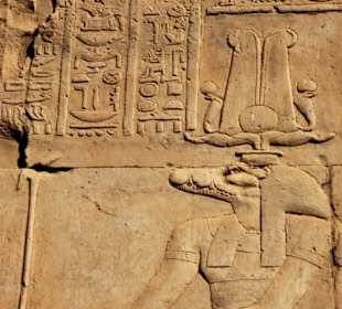 Luxor Assuan auf einer Dahabya: 