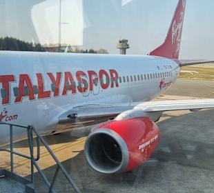 Flieger Richtung  Urlaub