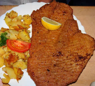 Ein typisches Schnitzel bei Hölzlein